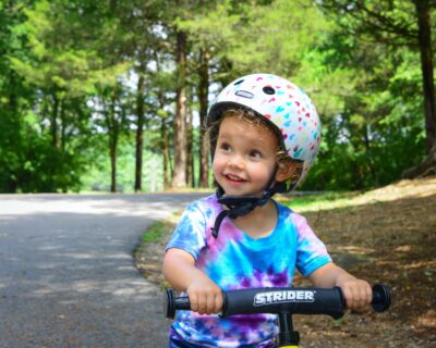 Kid cycling e1617118163930