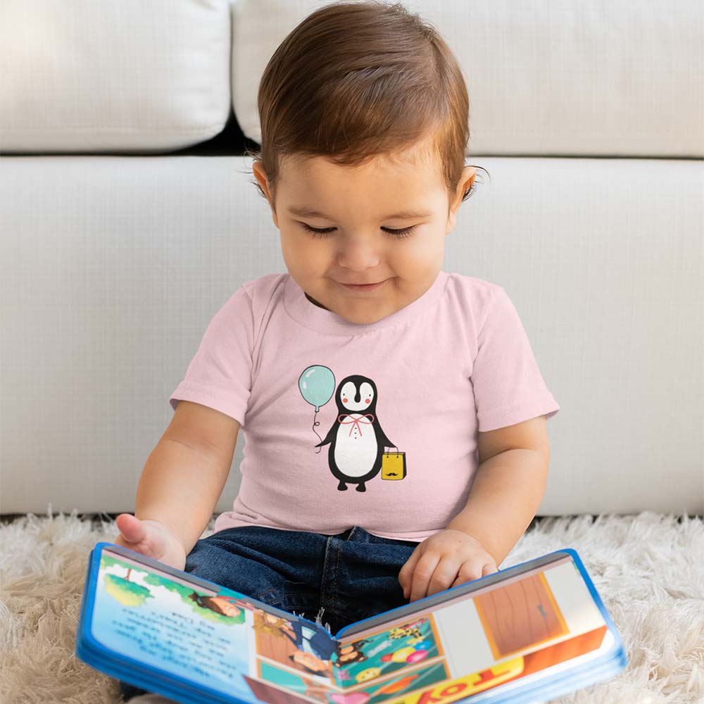 t-shirt-mockup-of-a-baby-boy-reading-a-book-m999 t shirt mockup of a baby boy reading a book m999