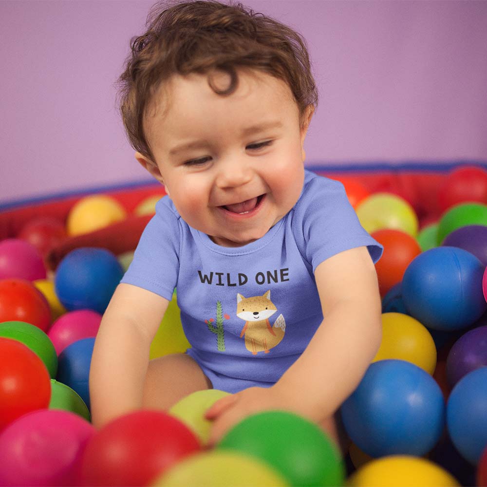 white-baby-boy-wearing-a-onesie-smiling-while-playing-in-the-ball-pit-mockup-14026-(2) white baby boy wearing a onesie smiling while playing in the ball pit mockup 14026 2